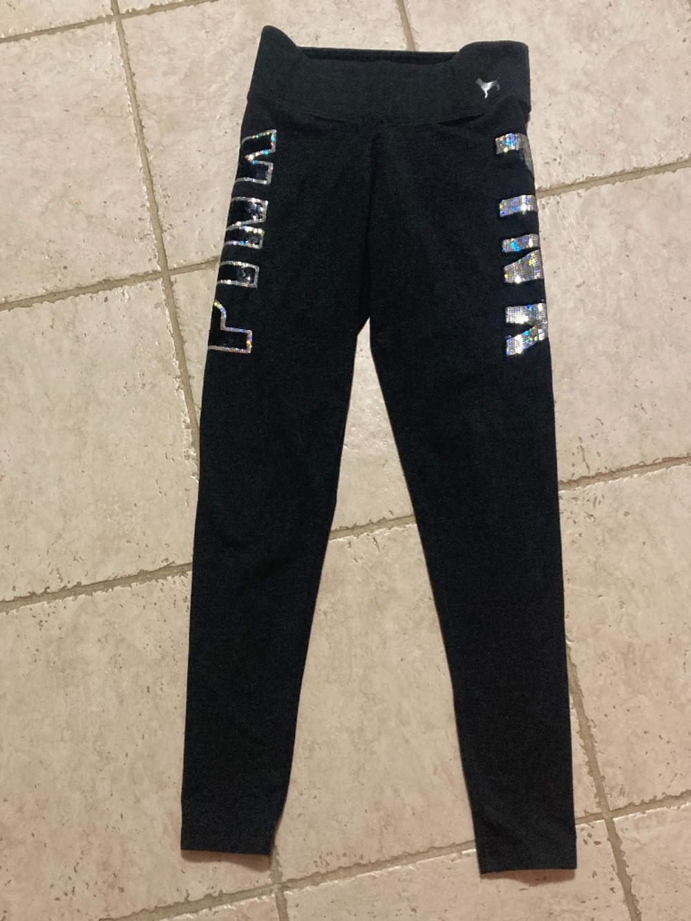 Victoria's Secret Pink Dark Gray Sequin Logo Yoga Pants Leggings Size Small